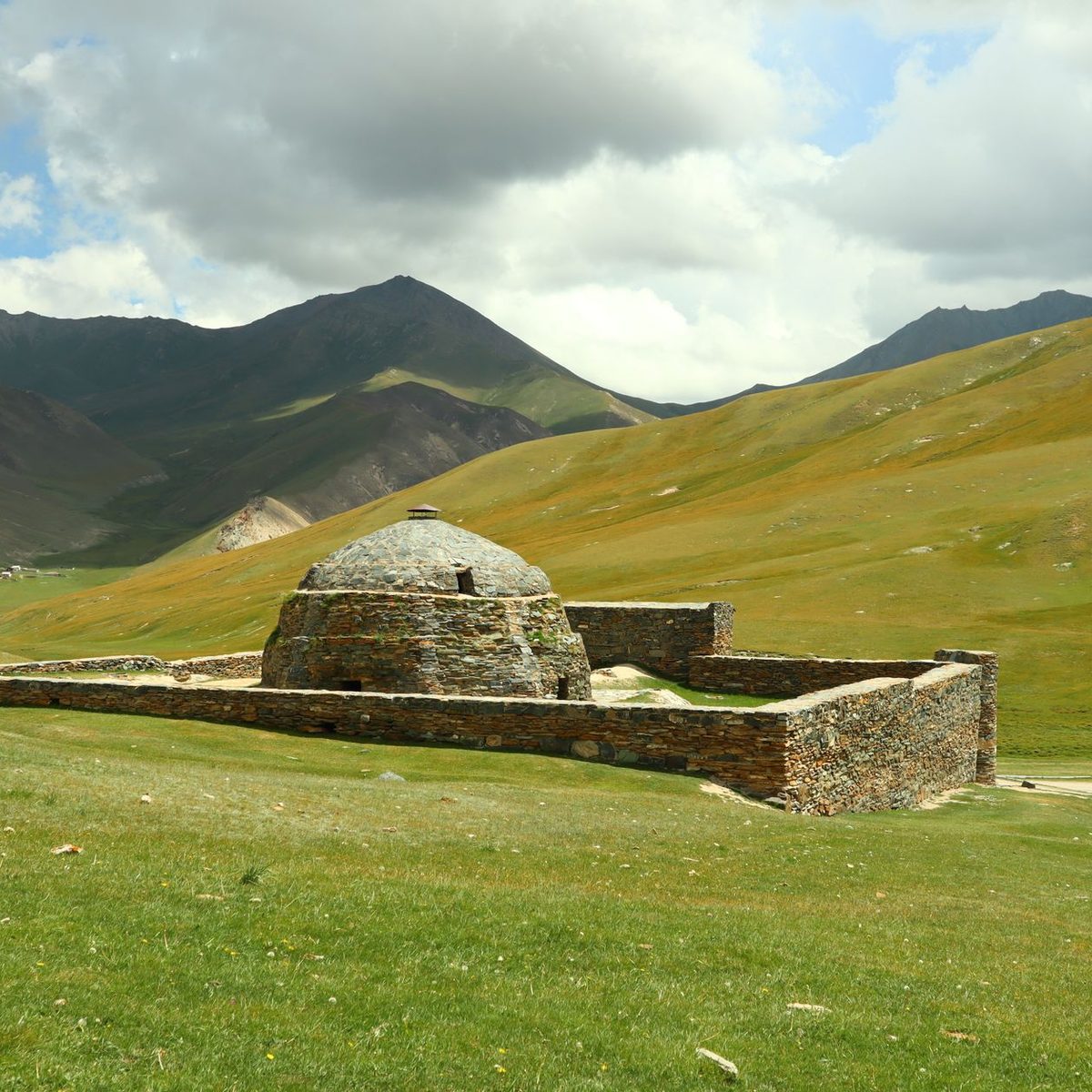Kyrgyzstan - Roamex | Buy eSIM for International Travel