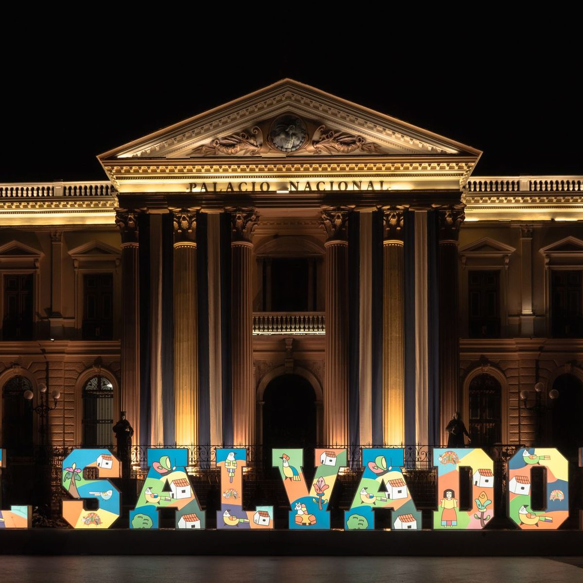 El Salvador - Roamex | Buy eSIM for International Travel